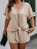 Conjunto detalhes de renda e falsos botões Lenny