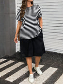 Conjunto Camiseta  Listrada Short de Perna Reta Jozy