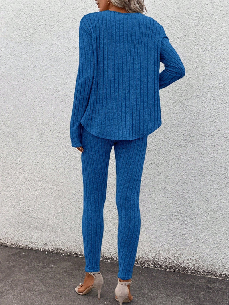 Conjunto Feminino canelado de calça e manga comprida  Beatriz