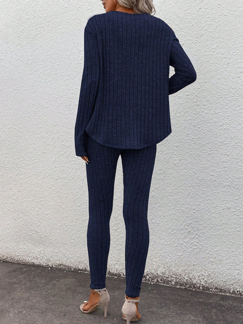 Conjunto Feminino canelado de calça e manga comprida  Beatriz