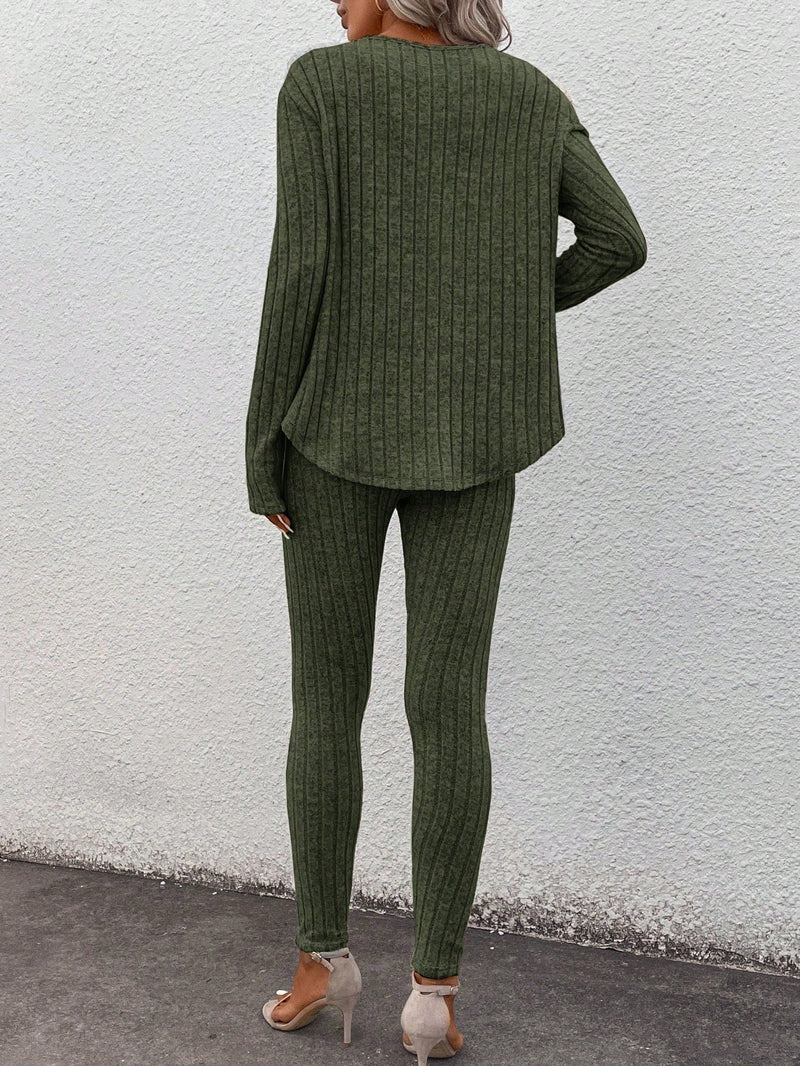 Conjunto Feminino canelado de calça e manga comprida  Beatriz