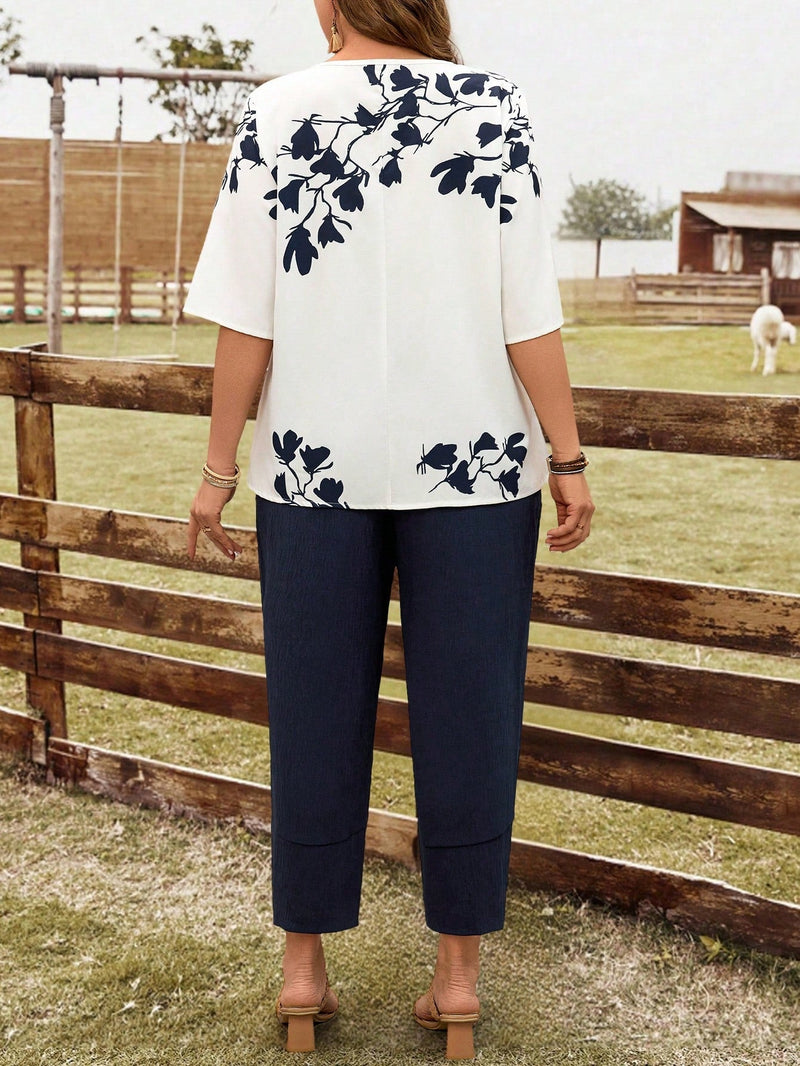 Conjunto Camisa com Estampa Floral e Calça Cropped Ivone